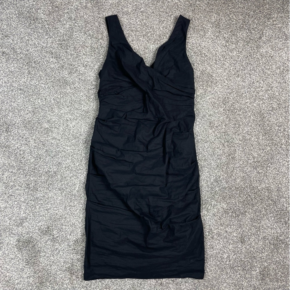 Eileen Fisher Black Sleeveless V-Neck Sheath Dress